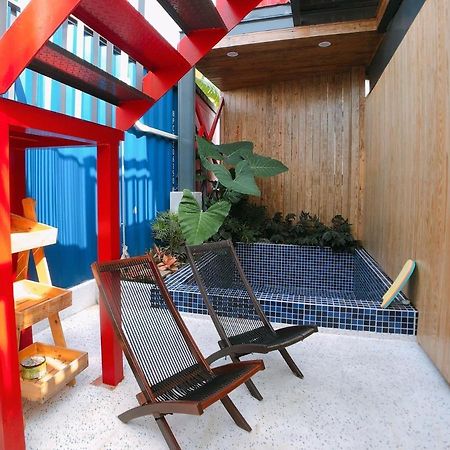 Little Ryukyu Hermit Crab Homestay 샤오리우치우 외부 사진