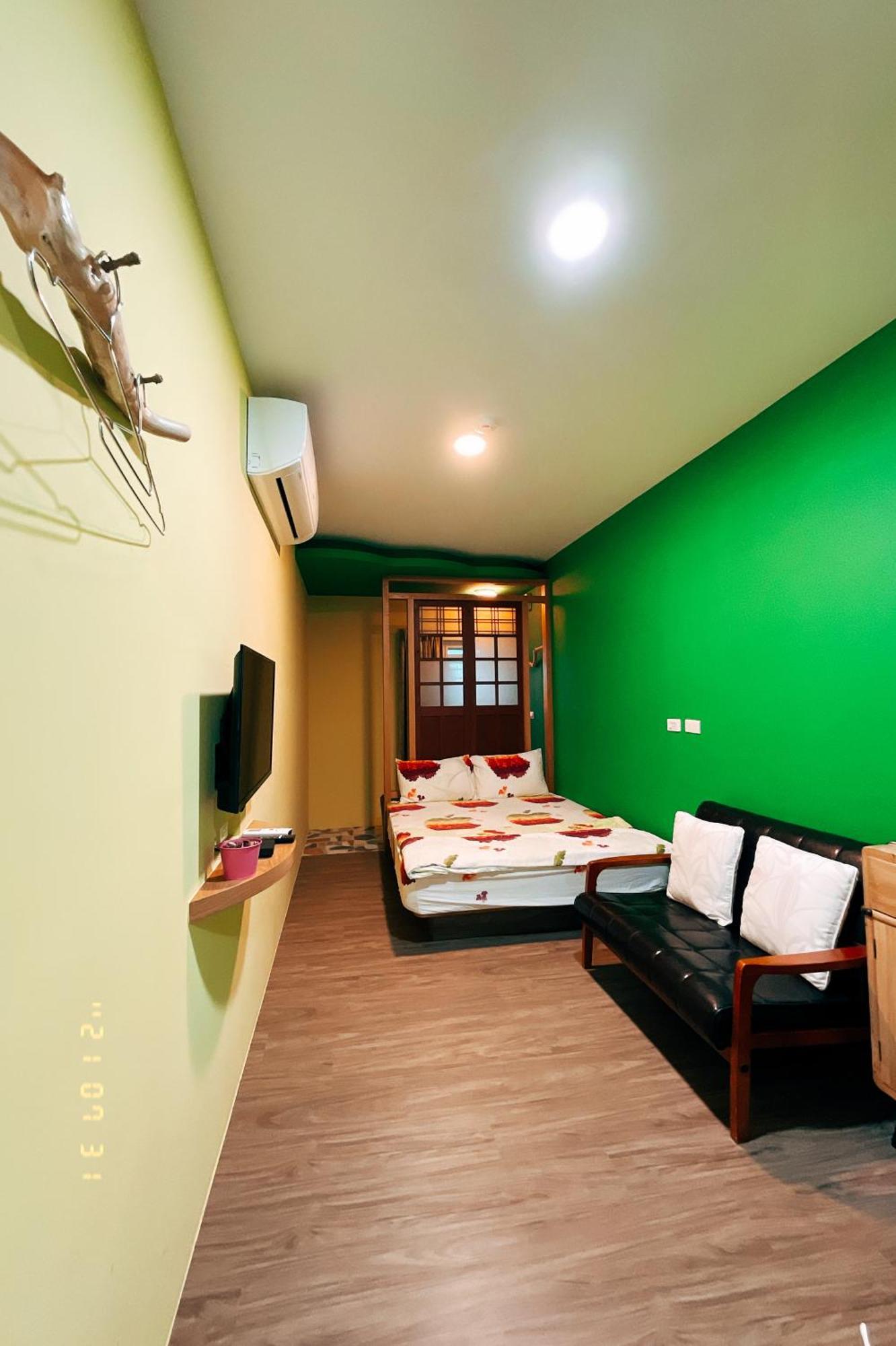 Little Ryukyu Hermit Crab Homestay 샤오리우치우 외부 사진